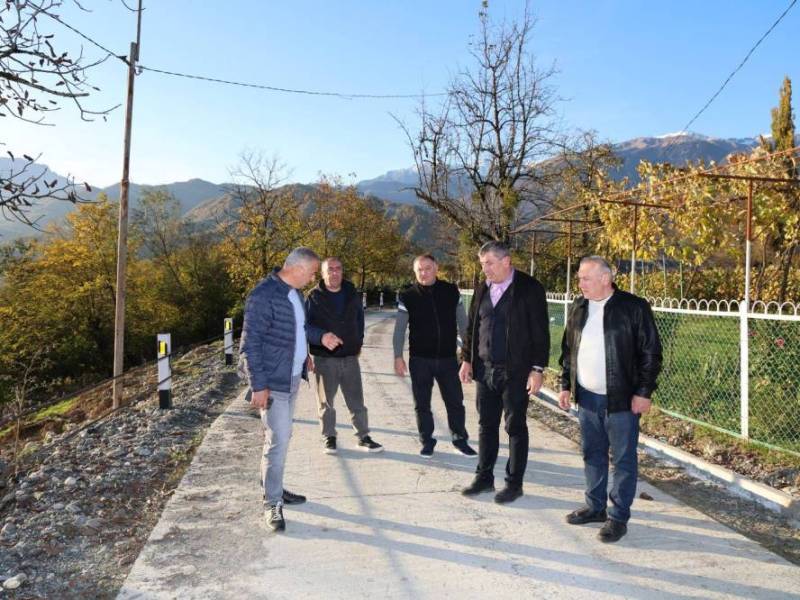 ცაგერის მუნიციპალიტეტის სოფელ ლასურიაშში შიდა სასოფლო გზის სარეაბილიტაციო სამუშაოების...